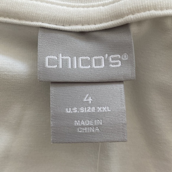 Chico's Size 4, XXL, Knit Woven Tier Alabaster Blouse, Wide ruffle bell sleeves - Picture 8 of 12